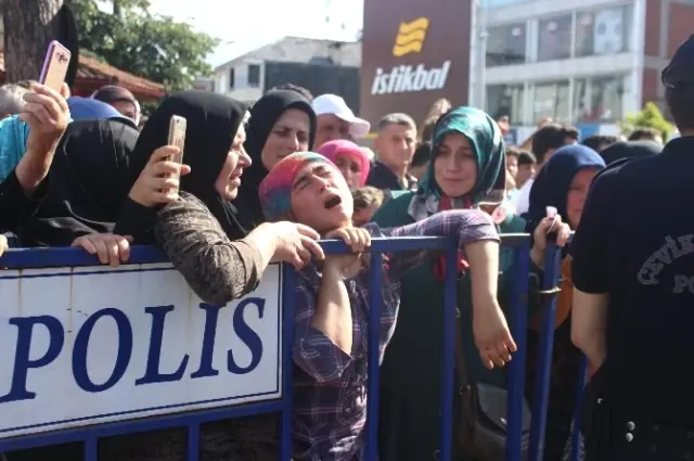Sakarya Şehidini Uğurladı Sakarya Şehidini Uğurladı
