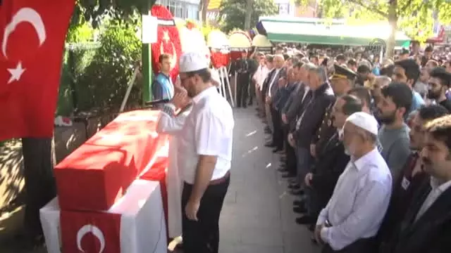Şehit Uzman Çavuş Yunus Aktaş'ın Cenazesi Sakarya'da Toprağa Verildi - Sakarya Şehit Uzman Çavuş Yunus Aktaş'ın Cenazesi Sakarya'da Toprağa Verildi - Sakarya