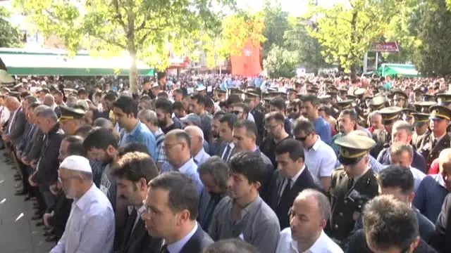 Şehit Uzman Çavuş Yunus Aktaş'ın Cenazesi Sakarya'da Toprağa Verildi - Sakarya Şehit Uzman Çavuş Yunus Aktaş'ın Cenazesi Sakarya'da Toprağa Verildi - Sakarya