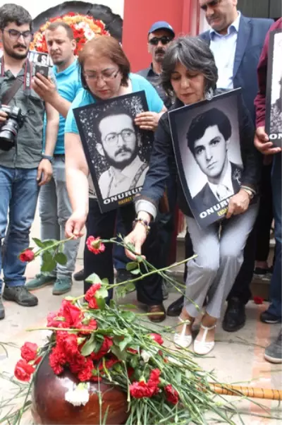 Madımak Olaylarında Hayatını Kaybedenler Olayın 23. Yılında Anıldı Madımak Olaylarında Hayatını Kaybedenler Olayın 23. Yılında Anıldı