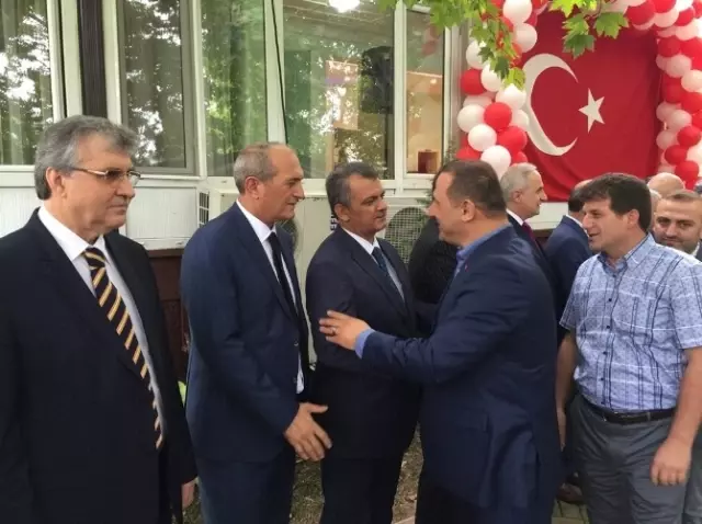 Sakarya Protokolü Bayramlaştı Sakarya Protokolü Bayramlaştı