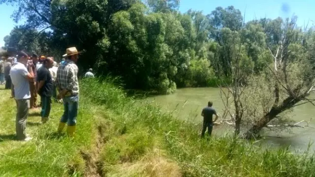 Oltalarını Kurtarmak İçin Irmağa Giren 2 Kardeş Kayboldu Oltalarını Kurtarmak İçin Irmağa Giren 2 Kardeş Kayboldu