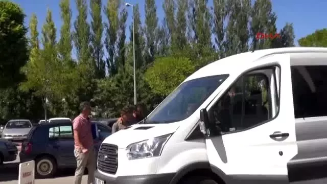 Beyşehir'deki Kavgada Köpeğe Tekme Atan Suriyeli Ben İnsanım, O Hayvan Vursam Ne Olacak