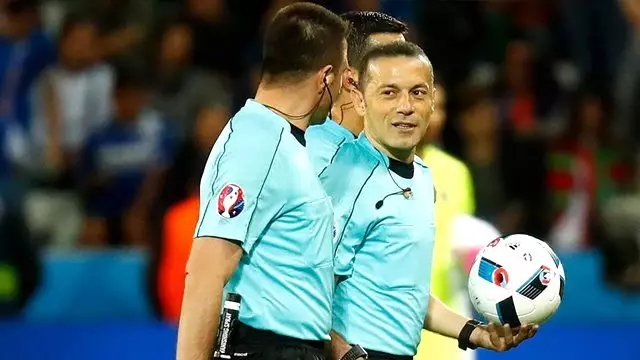 Cüneyt Çakır’ın TFF’yle Sözleşmesinde Prim Maddesi Varmış