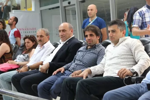 Şampiyon Jimnastikçi Ayşe Begüm Finalde Şampiyon Jimnastikçi Ayşe Begüm Finalde