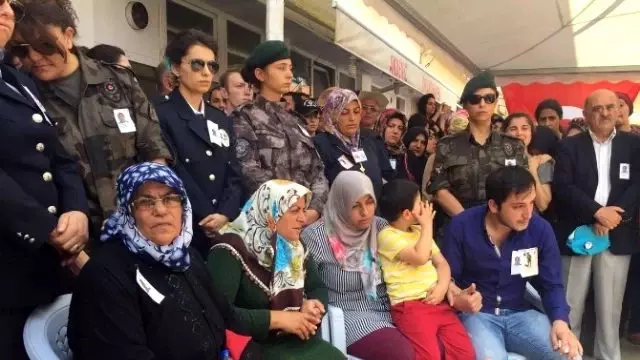 Şehit Komiser Yardımcısı Cennet Yiğit Bir Ay Sonra Nişanlanacaktı