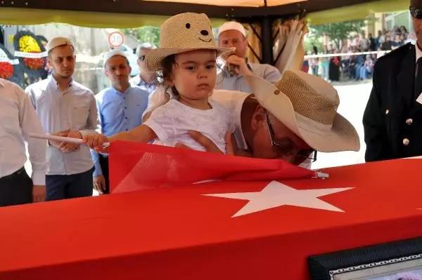 Şehit Özel Harekatçı Cennet Yiğit, Kayseri'de Toprağa Verildi