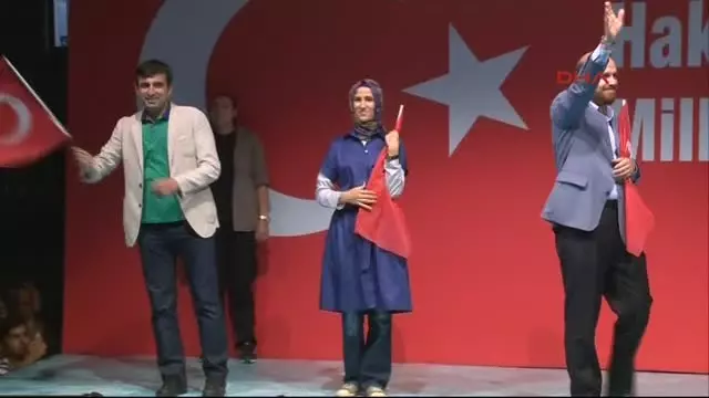 Kısıklı'daki 'Demokrasi Nöbeti' Kısıklı'daki 'Demokrasi Nöbeti'