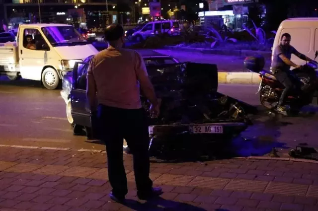 Antalya'da Trafik Kazası: 1 Yaralı - Haber