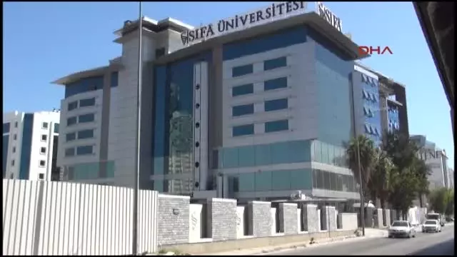 İzmir'de 3 Üniversite ile 41 Özel Okul Kapatıldı İzmir'de 3 Üniversite ile 41 Özel Okul Kapatıldı