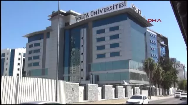 İzmir'de 3 Üniversite ile 41 Özel Okul Kapatıldı İzmir'de 3 Üniversite ile 41 Özel Okul Kapatıldı