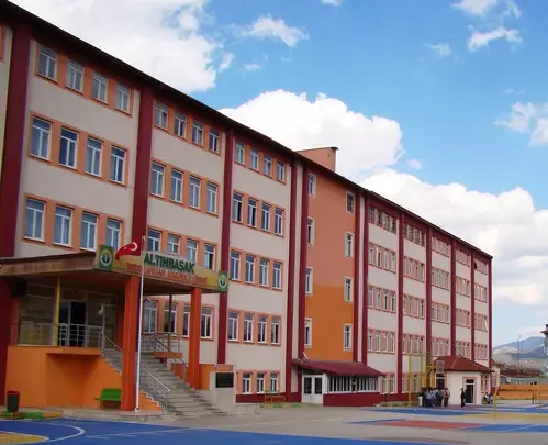 Isparta'da Fetö'ye Ait Okullar Kapatıldı Isparta'da Fetö'ye Ait Okullar Kapatıldı