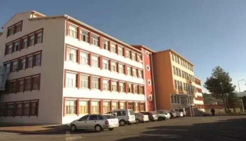 Isparta'da Fetö'ye Ait Okullar Kapatıldı Isparta'da Fetö'ye Ait Okullar Kapatıldı