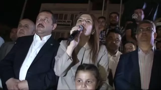 Fetö'nün Darbe Girişimine Tepkiler Fetö'nün Darbe Girişimine Tepkiler