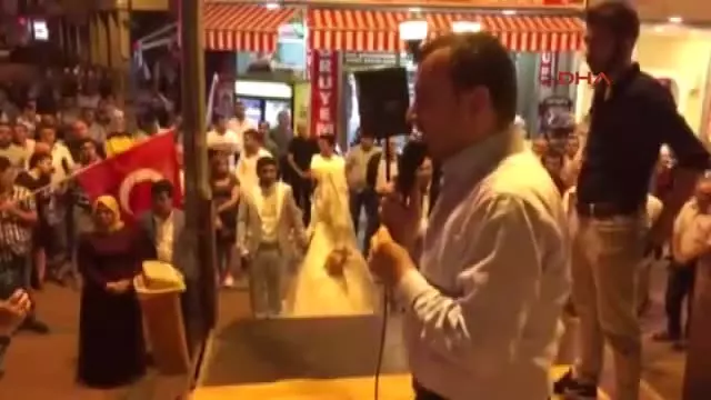 Zonguldak Düğünden 'Demokrasi Nöbeti'ne Zonguldak Düğünden 'Demokrasi Nöbeti'ne