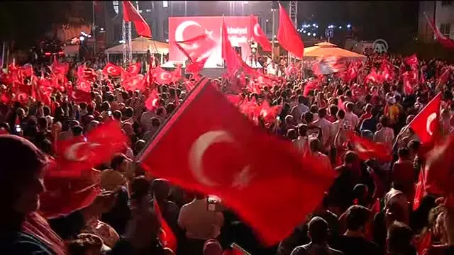 Fetö'nün Darbe Girişimine Tepkiler - Sümeyye - Selçuk Bayraktar Fetö'nün Darbe Girişimine Tepkiler - Sümeyye - Selçuk Bayraktar
