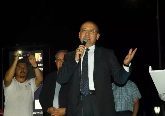 AK Parti Ankara Milletvekili Yalçın Akdoğan: