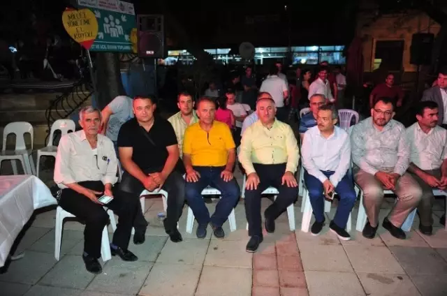 Orhangazi'de Demokrasi Nöbeti Orhangazi'de Demokrasi Nöbeti