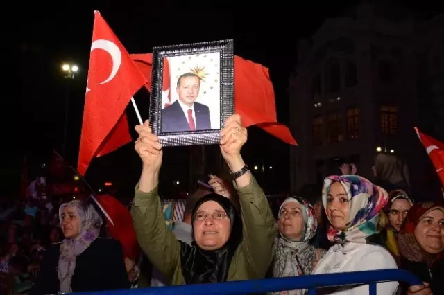 Ak Partili İnceöz: 'Geleceğimizi Kimse İpotek Altına Alamaz' Ak Partili İnceöz: 'Geleceğimizi Kimse İpotek Altına Alamaz'