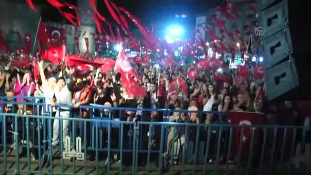 Fetö'nün Darbe Girişimine Tepkiler Fetö'nün Darbe Girişimine Tepkiler