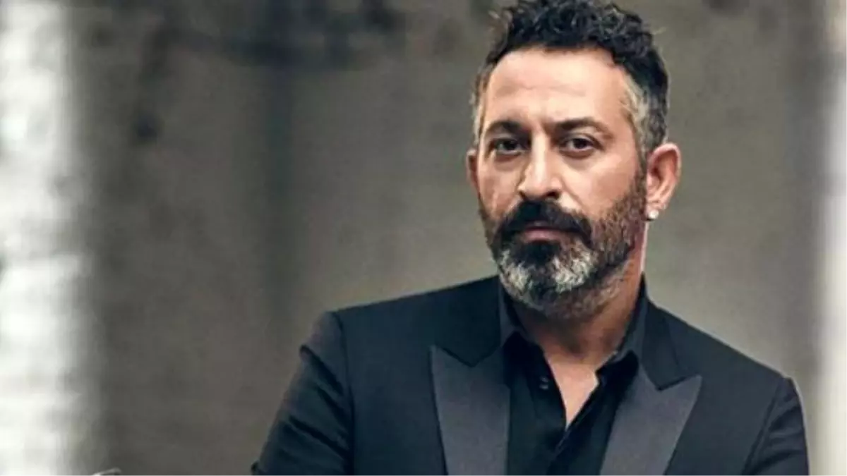 Cem Yilmaz Eski Esine Serenat Yapti Magazin