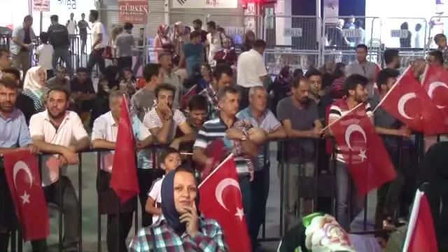 Demokrasi ve Şehitler Mitingi' Demokrasi ve Şehitler Mitingi'