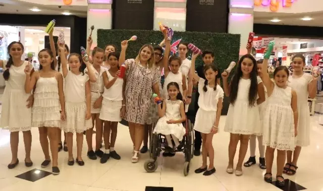 Beyaz Melekler'den Müzik Ziyafeti Beyaz Melekler'den Müzik Ziyafeti