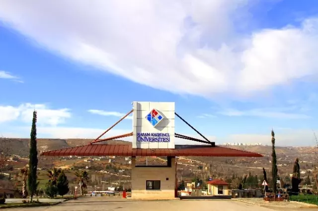 Bölgenin İlk Vakıf Üniversitesi Hkü'den Büyük Başarı