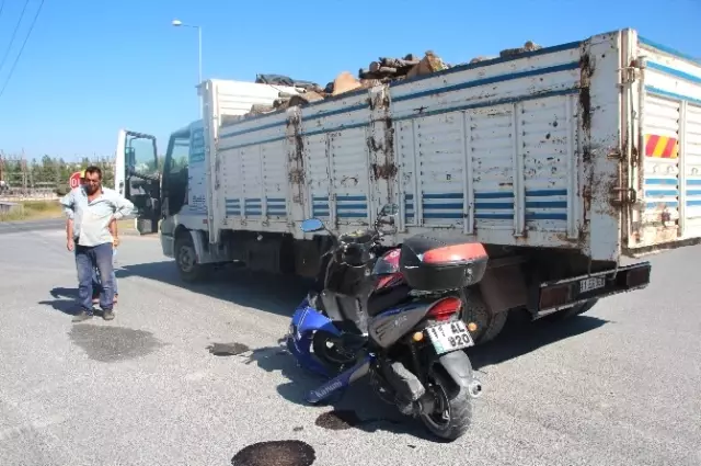 Bilecik'te Trafik Kazası, 1 Yaralı Bilecik'te Trafik Kazası, 1 Yaralı