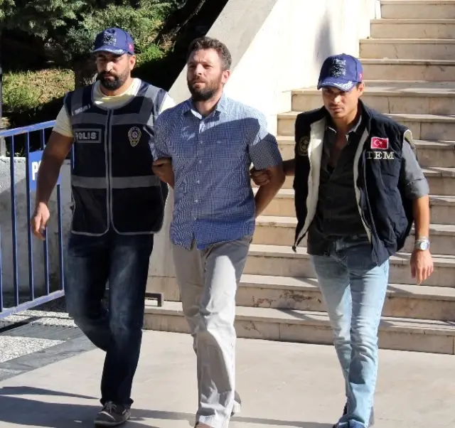 Fetö'nün Suikast Timi Adliyeye Sevk Edildi Fetö'nün Suikast Timi Adliyeye Sevk Edildi