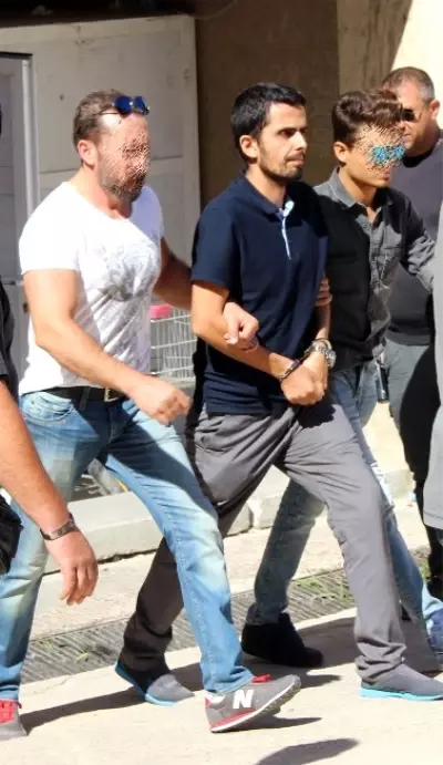 Fetö'nün Suikast Timi Tutuklandı Fetö'nün Suikast Timi Tutuklandı
