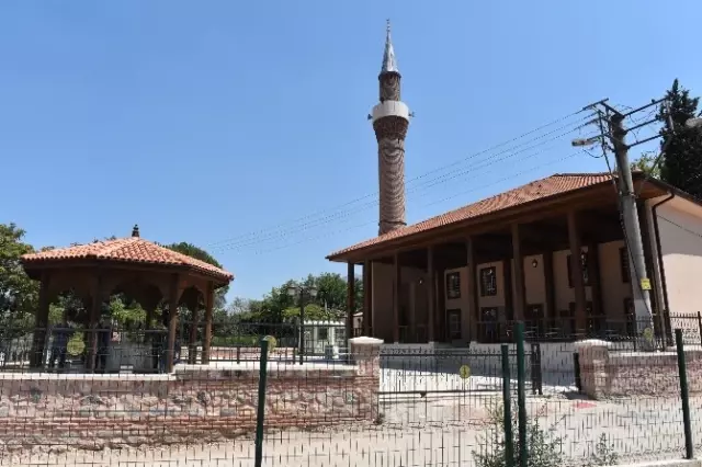 600 Yıllık İhtişam Kent Siluetindeki Yerini Aldı 600 Yıllık İhtişam Kent Siluetindeki Yerini Aldı