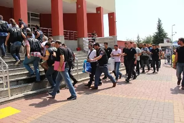 Fettullah Gülen'in Amcaoğlu Adliyeye Sevk Edildi Fettullah Gülen'in Amcaoğlu Adliyeye Sevk Edildi