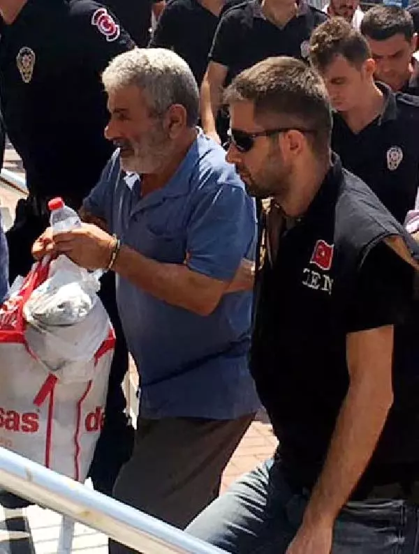 Fettullah Gülen'in Amcaoğlu Adliyeye Sevk Edildi Fettullah Gülen'in Amcaoğlu Adliyeye Sevk Edildi