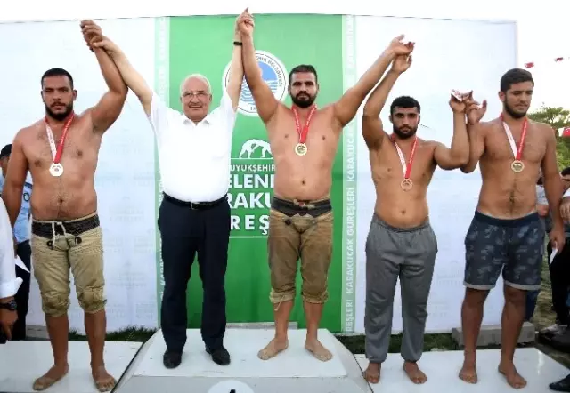 Pehlivanlar Gülnar'da Er Meydanına Çıktı