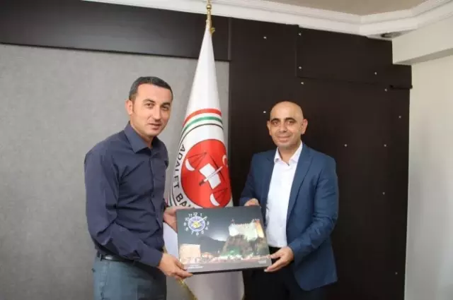 Marmara Oltulular Derneğinden Başsavcı Birinciye Ziyaret Marmara Oltulular Derneğinden Başsavcı Birinciye Ziyaret