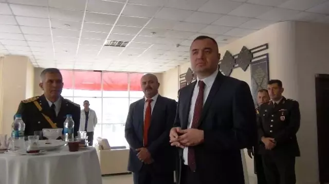 Erciş'te 30 Ağustos Zafer Bayramı Erciş'te 30 Ağustos Zafer Bayramı