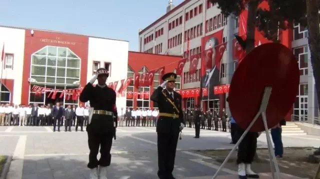 Erciş'te 30 Ağustos Zafer Bayramı Erciş'te 30 Ağustos Zafer Bayramı
