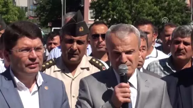 15 Temmuz Milli İradenin Yükselişi' Fotoğraf Sergisi 15 Temmuz Milli İradenin Yükselişi' Fotoğraf Sergisi