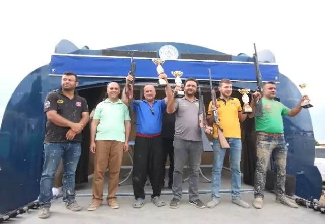 1. Off-Road Şenliği'nde Yarışan Arazi Araçları Nefesleri Kesti