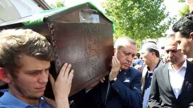 AK Parti'li İçyer Son Yolculuğuna Uğurlandı