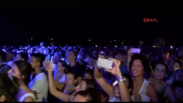 Antalya - Dünyaca Ünlü Şarkıcı Elton John Antalya?da Sahne Aldı