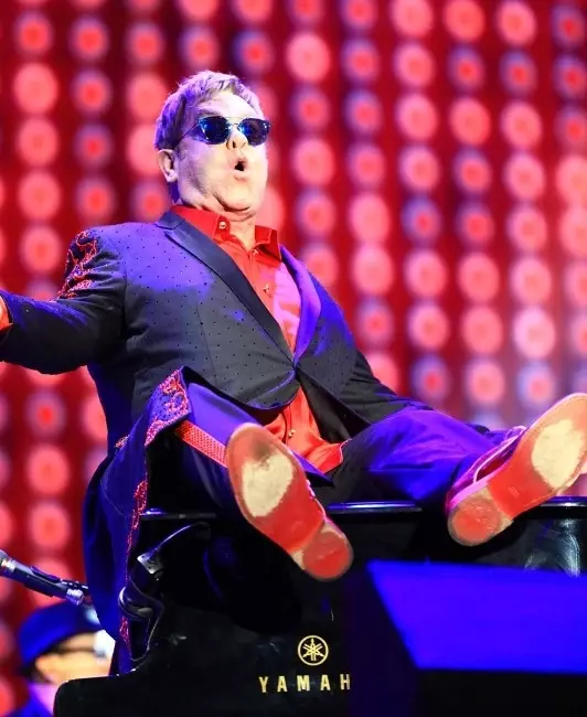 Expo 2016 Efsane İsim Elton John'u Ağırladı Expo 2016 Efsane İsim Elton John'u Ağırladı
