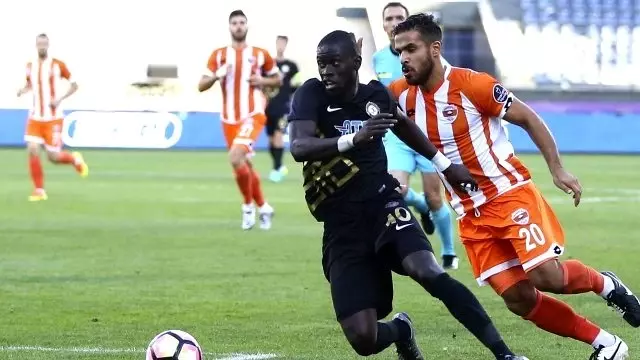 Osmanlıspor, Adanaspor'u 1-0 Mağlup Etti Osmanlıspor, Adanaspor'u 1-0 Mağlup Etti