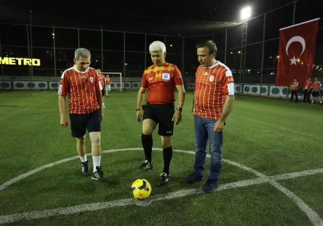 15 Temmuz Demokrasi Şehitleri Anısına Futbol Turnuvası 15 Temmuz Demokrasi Şehitleri Anısına Futbol Turnuvası