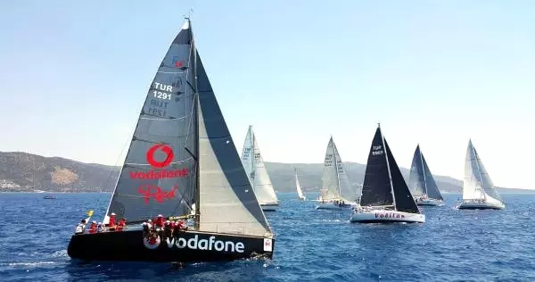 Ünlü İsimler Famous Cup'ta Yelken Açacak Ünlü İsimler Famous Cup'ta Yelken Açacak