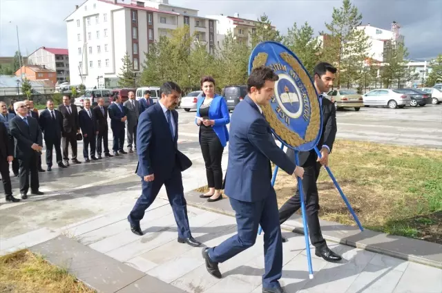 Yeni Eğitim Öğretim Yılının Başlaması Yeni Eğitim Öğretim Yılının Başlaması
