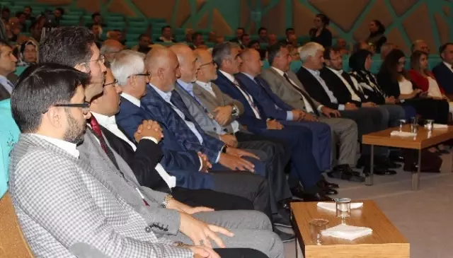 AK Parti Nilüfer İlçe Teşkilatı, Danışma Meclisi Toplantısında Buluştu AK Parti Nilüfer İlçe Teşkilatı, Danışma Meclisi Toplantısında Buluştu