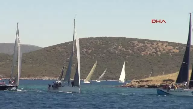 Famous Cup Yelken Yarışları Sona Erdi Famous Cup Yelken Yarışları Sona Erdi