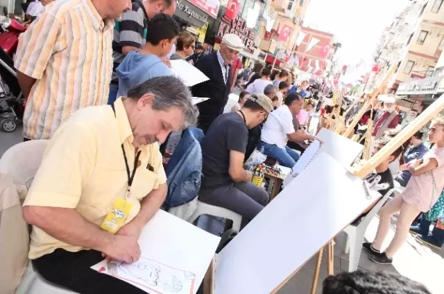 Bayraklı'da Portre Karikatür Şenliği